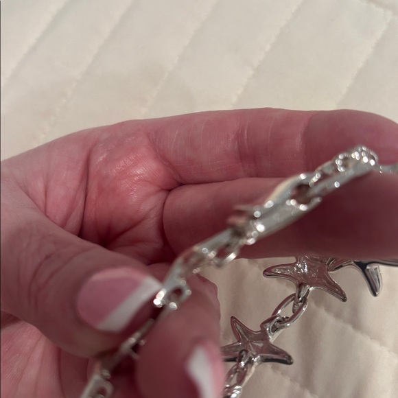 Silver Starfish Bracelet (Magnetic) - Picture 9 of 10